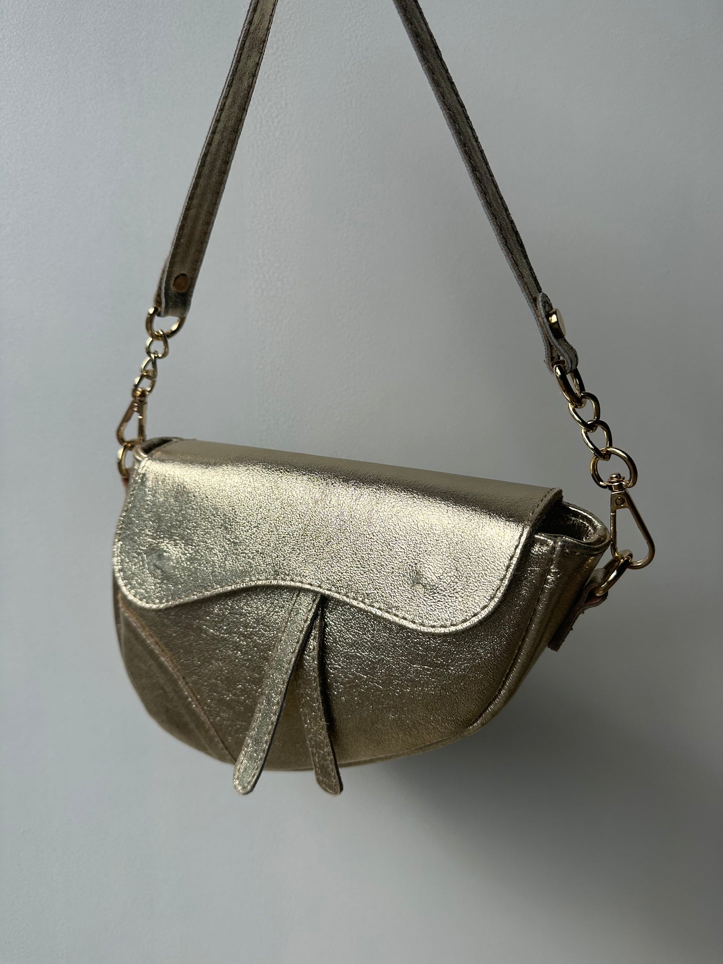 Bo Bag Metallic Gold