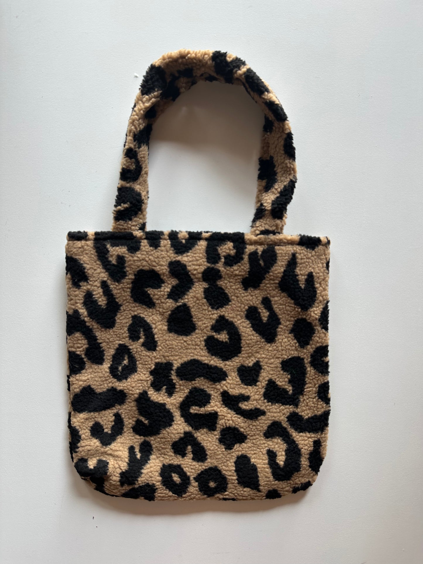 Leopard Shopper