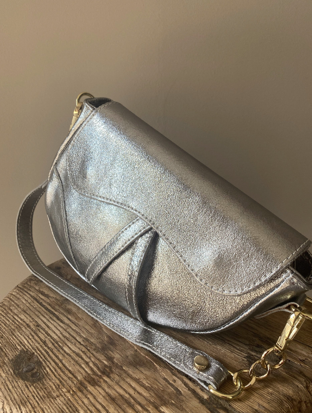 Bo Bag Metallic Silver